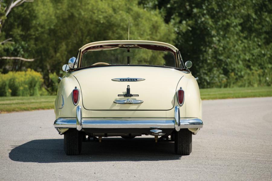  Hudson Commodore Custom Eight Convertible Brougham (494) 1949 года  (фото 28 из 39)